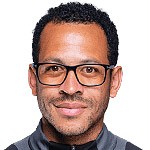  切尔西深陷连败泥潭，罗塞尼尔执教之路面临严峻考验。 体育新闻 切尔西深陷连败泥潭，罗塞尼尔执教之路面临严峻考验。 体育新闻