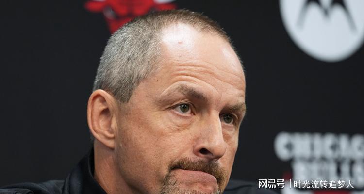  公牛换帅深层逻辑：莱因斯多夫从"放手老板"到"躬身入局"的转型宣言 体育新闻