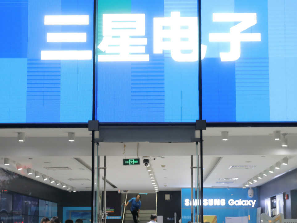  当科技股不再“科技”，我们该如何守护自己的钱袋子？ 股票财经