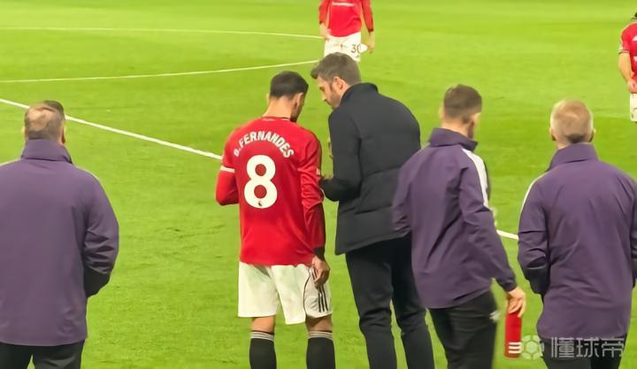 数据拆解：费尔南德斯18次助攻背后的曼联战术重构与结构价值 体育新闻