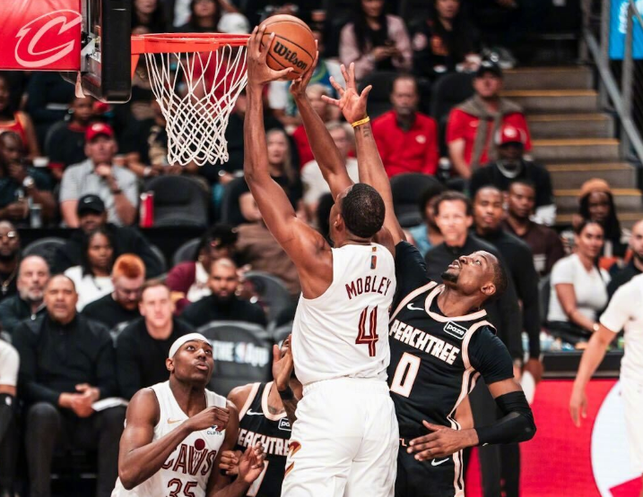  里程碑背后的战术密码：詹姆斯·哈登10000罚球与东部排名的深层博弈 体育新闻