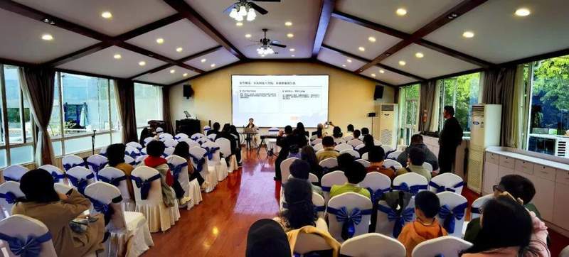 从剧场到田园:古筝艺术传播的模式变革与实践路径 文化旅游 从剧场到田园:古筝艺术传播的模式变革与实践路径 文化旅游